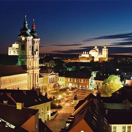 Kristaly * Eger